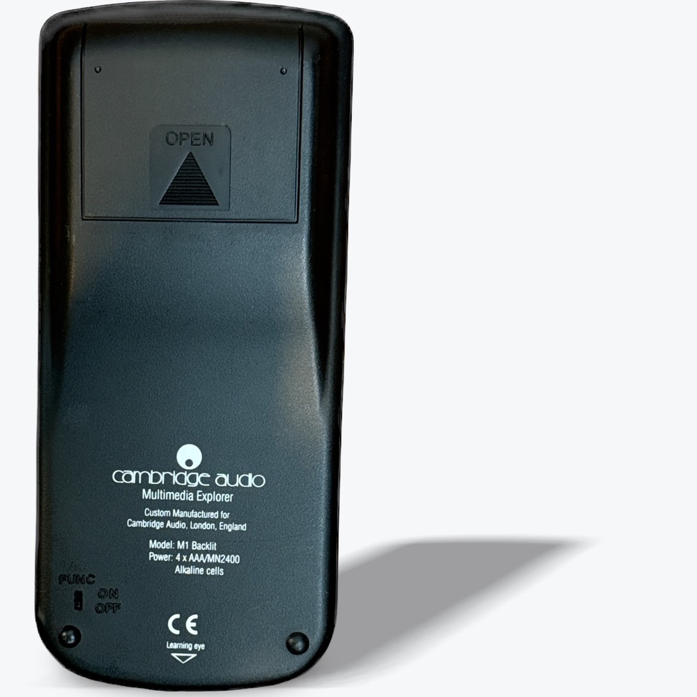 Cambridge Audio Universal Remote M1 Multimedia Explorer Backlit Control TESTED - Picture 2 of 5